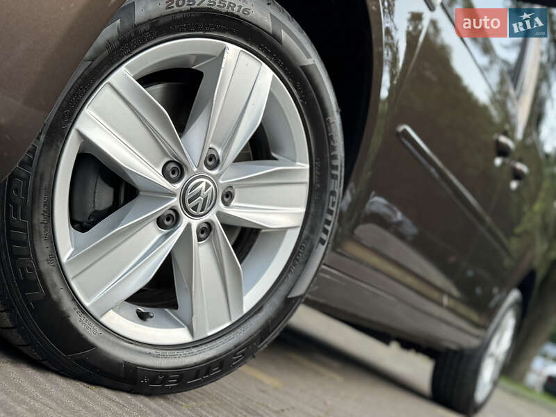 Минивэн Volkswagen Caddy 2017 в Трускавце