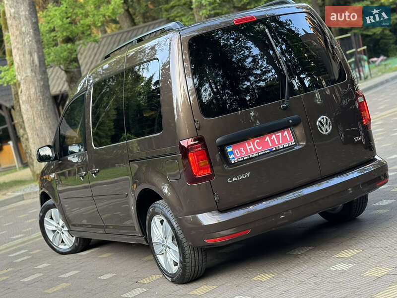 Минивэн Volkswagen Caddy 2017 в Трускавце