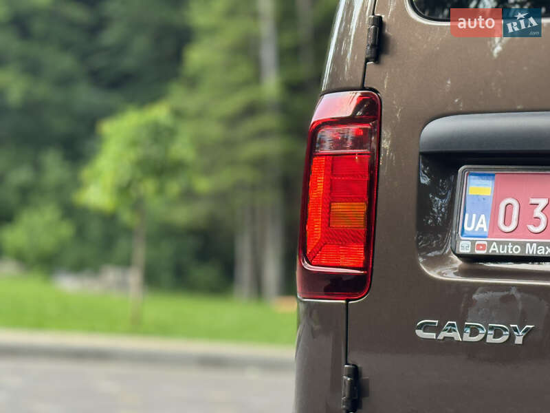 Минивэн Volkswagen Caddy 2017 в Трускавце