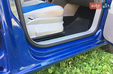 Минивэн Volkswagen Caddy 2008 в 