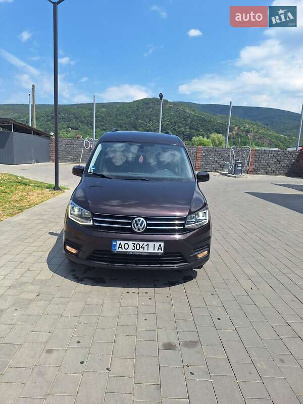 Минивэн Volkswagen Caddy 2015 в Виноградове