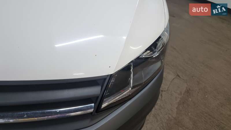 Минивэн Volkswagen Caddy 2017 в Киеве