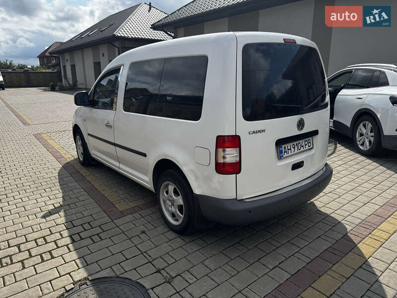 Мінівен Volkswagen Caddy 2005 в Луцьку