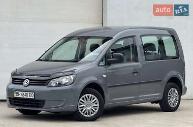 Мінівен Volkswagen Caddy 2011 в Сарнах