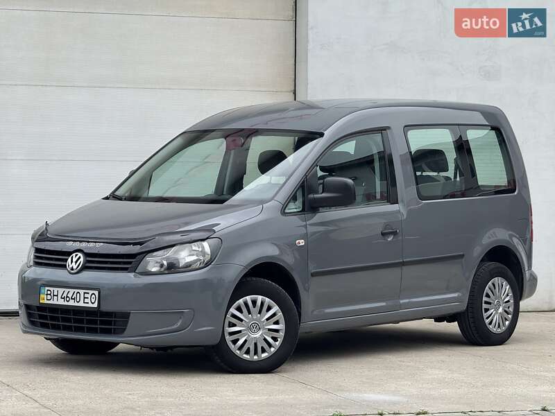 Volkswagen Caddy 2011