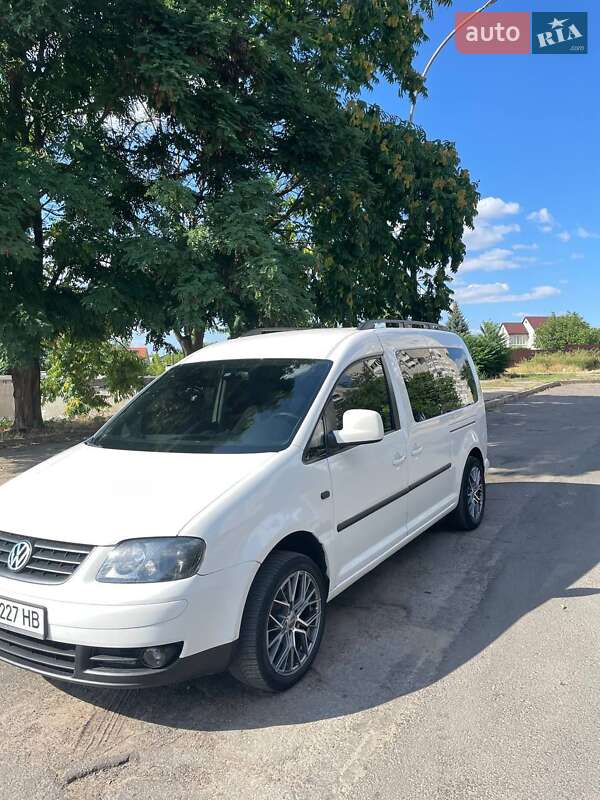 Минивэн Volkswagen Caddy 2008 в Южноукраинске