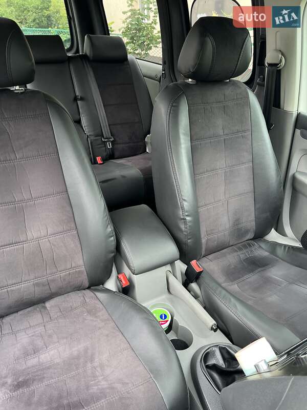 Минивэн Volkswagen Caddy 2008 в Хмельницком