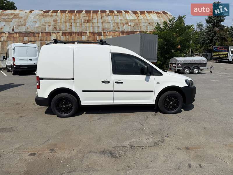 Грузовой фургон Volkswagen Caddy 2012 в Днепре