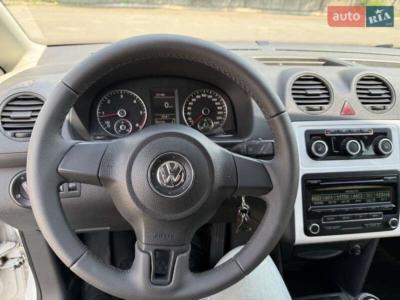 Грузовой фургон Volkswagen Caddy 2012 в Днепре