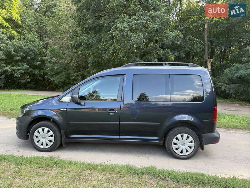 Минивэн Volkswagen Caddy 2016 в Харькове