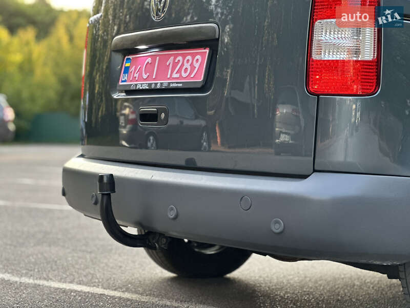 Минивэн Volkswagen Caddy 2009 в Виннице