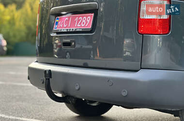Минивэн Volkswagen Caddy 2009 в 