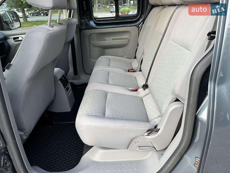 Минивэн Volkswagen Caddy 2009 в Виннице