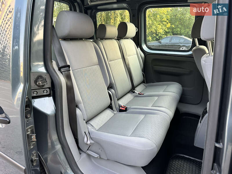 Минивэн Volkswagen Caddy 2009 в Виннице