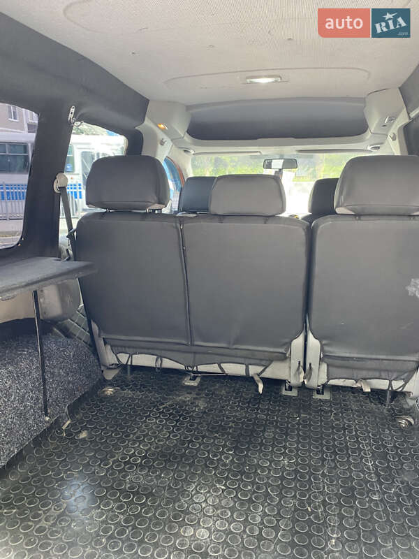 Минивэн Volkswagen Caddy 2008 в Вараше