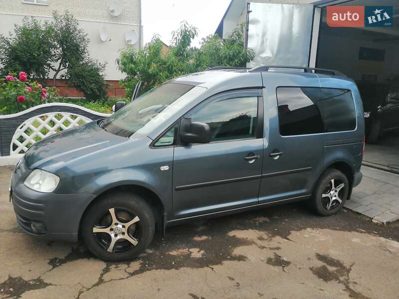 Минивэн Volkswagen Caddy 2005 в 