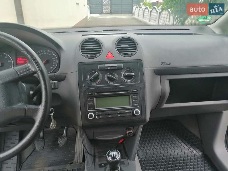 Минивэн Volkswagen Caddy 2005 в Луцке