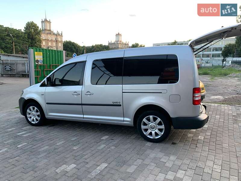 Минивэн Volkswagen Caddy 2013 в Сумах