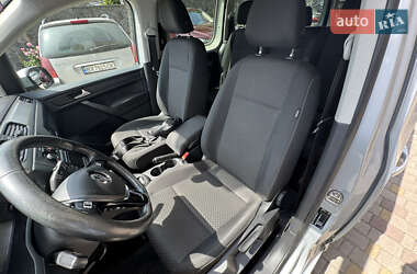 Минивэн Volkswagen Caddy 2017 в 