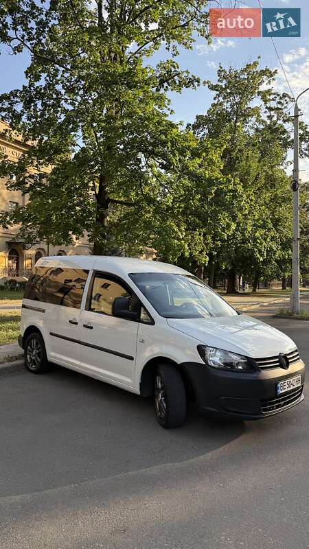 Минивэн Volkswagen Caddy 2011 в Николаеве