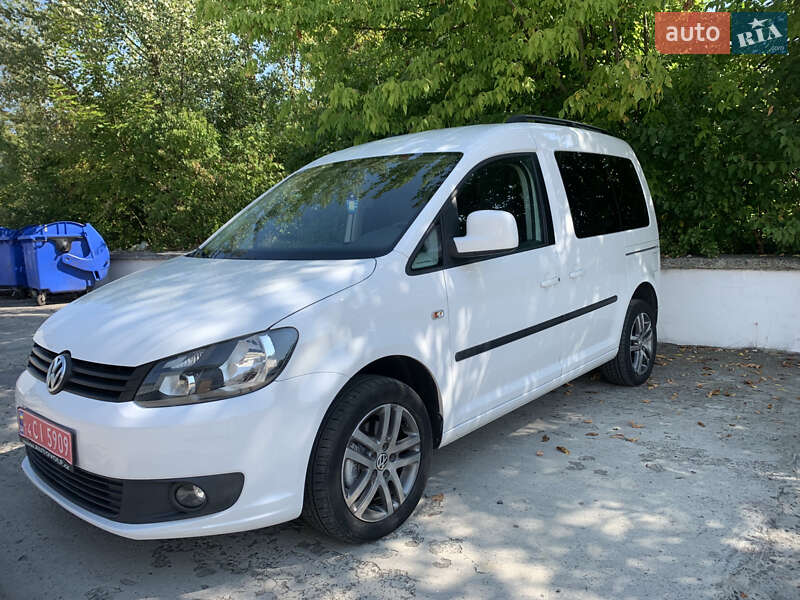 Минивэн Volkswagen Caddy 2014 в Сваляве