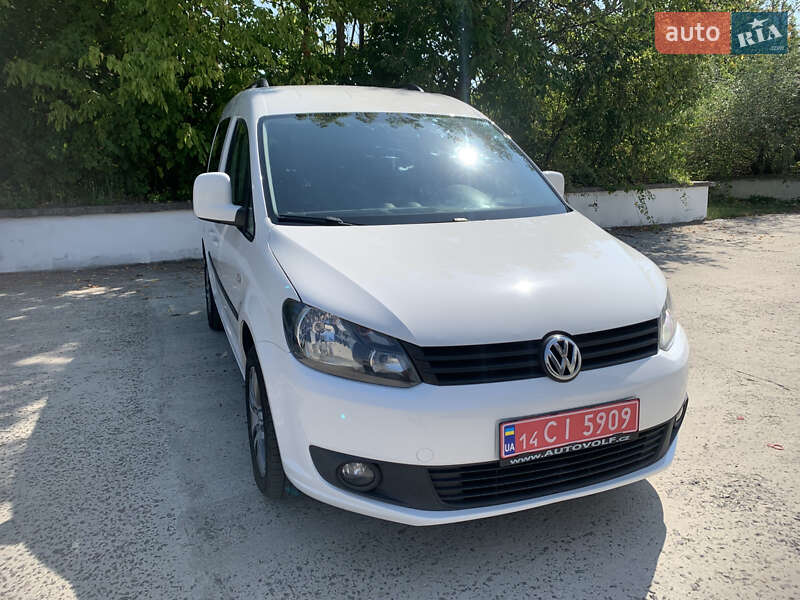 Минивэн Volkswagen Caddy 2014 в Сваляве