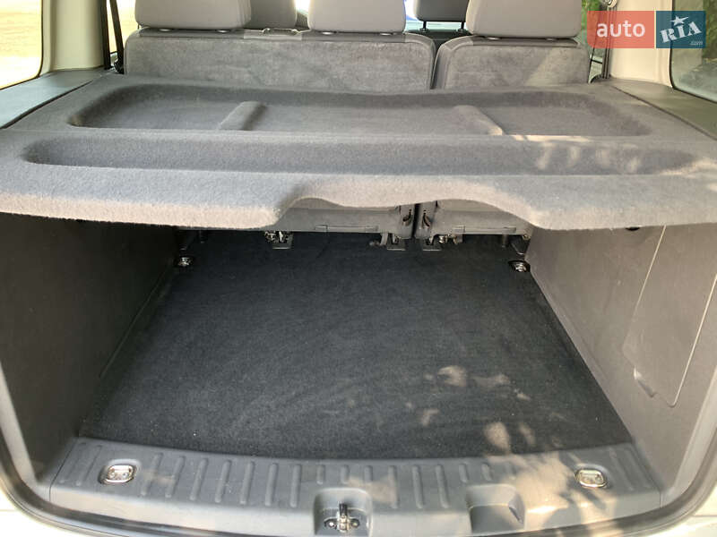 Минивэн Volkswagen Caddy 2014 в Сваляве