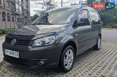 Минивэн Volkswagen Caddy 2011 в 