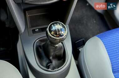 Минивэн Volkswagen Caddy 2006 в 