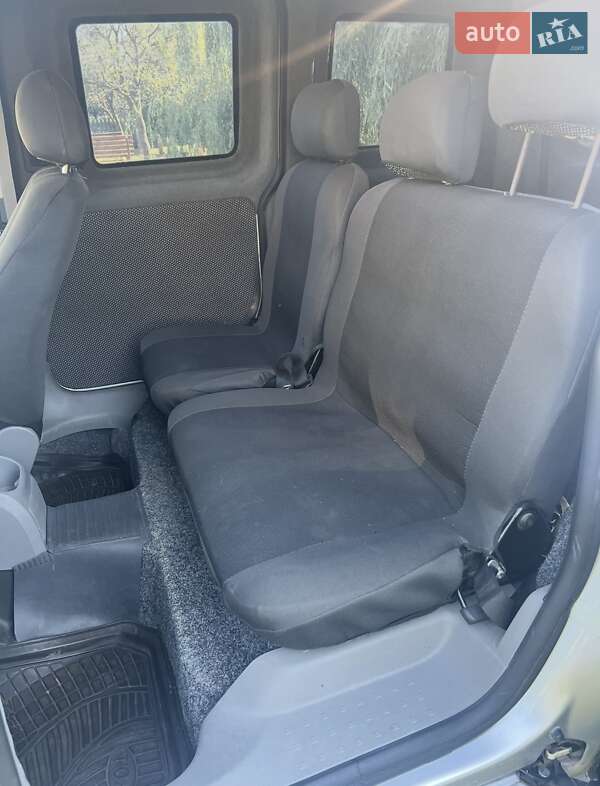 Минивэн Volkswagen Caddy 2007 в Дрогобыче