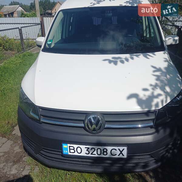 Мінівен Volkswagen Caddy 2015 в Камені-Каширському