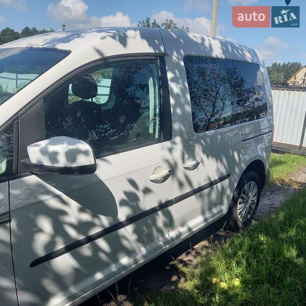 Мінівен Volkswagen Caddy 2015 в Камені-Каширському