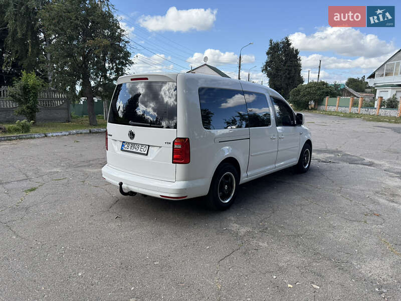 Минивэн Volkswagen Caddy 2016 в Киеве