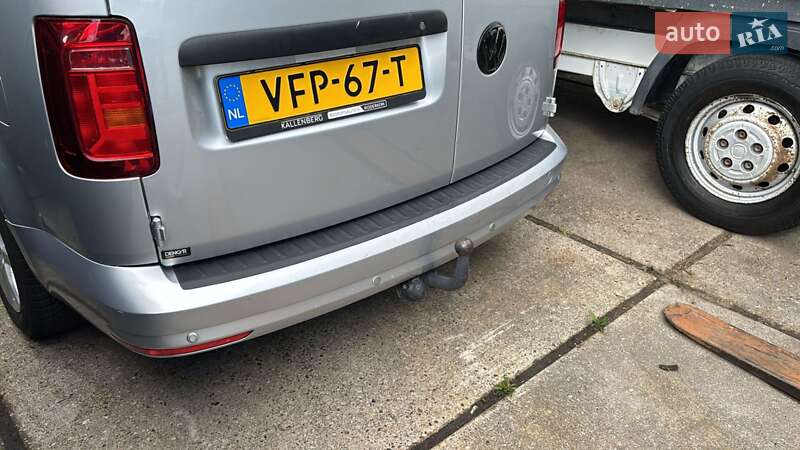 Грузовой фургон Volkswagen Caddy 2016 в Одессе