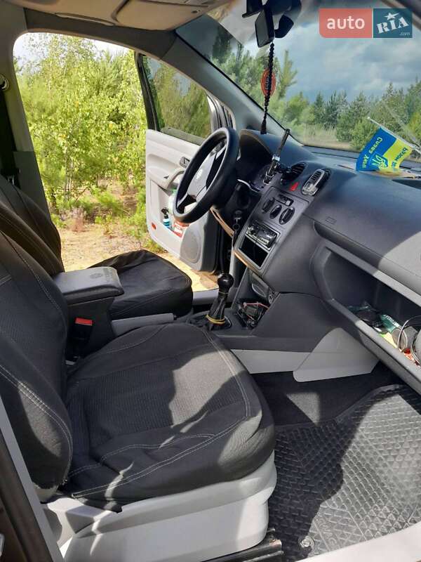 Мінівен Volkswagen Caddy 2008 в Житомирі
