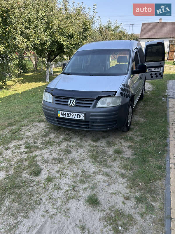 Минивэн Volkswagen Caddy 2004 в 