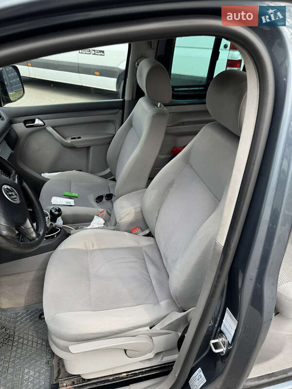 Мінівен Volkswagen Caddy 2005 в Києві