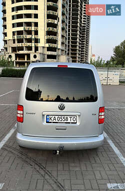 Минивэн Volkswagen Caddy 2015 в 