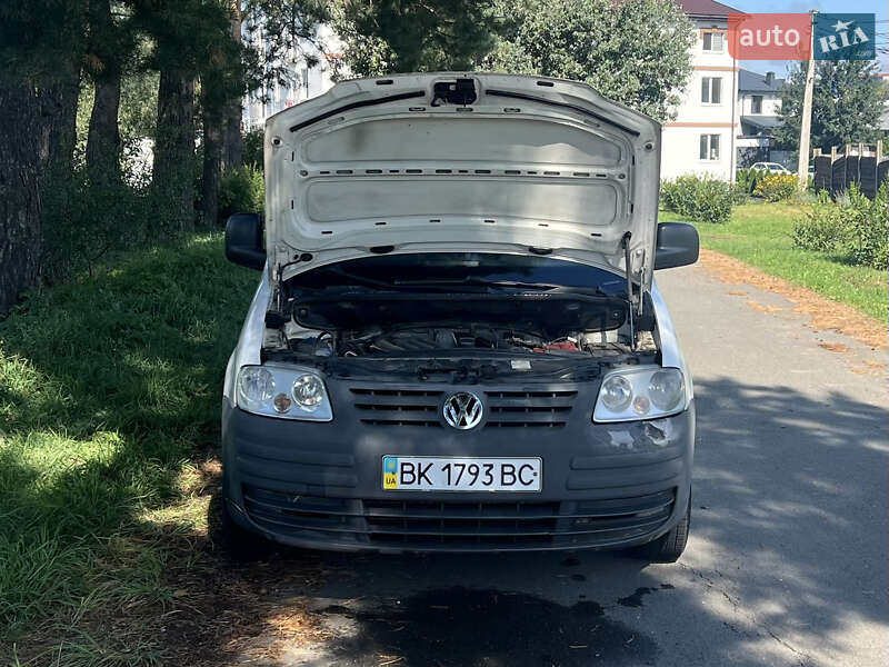 Минивэн Volkswagen Caddy 2009 в Киеве