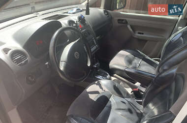 Минивэн Volkswagen Caddy 2008 в 
