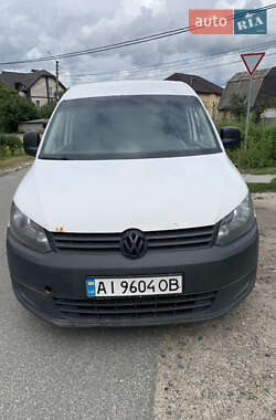 Грузовой фургон Volkswagen Caddy 2013 в Киеве