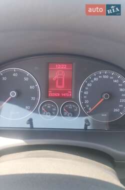 Минивэн Volkswagen Caddy 2009 в 