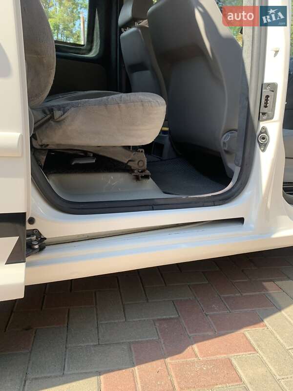 Минивэн Volkswagen Caddy 2007 в Виннице