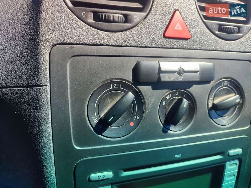 Мінівен Volkswagen Caddy 2008 в Білгороді-Дністровському