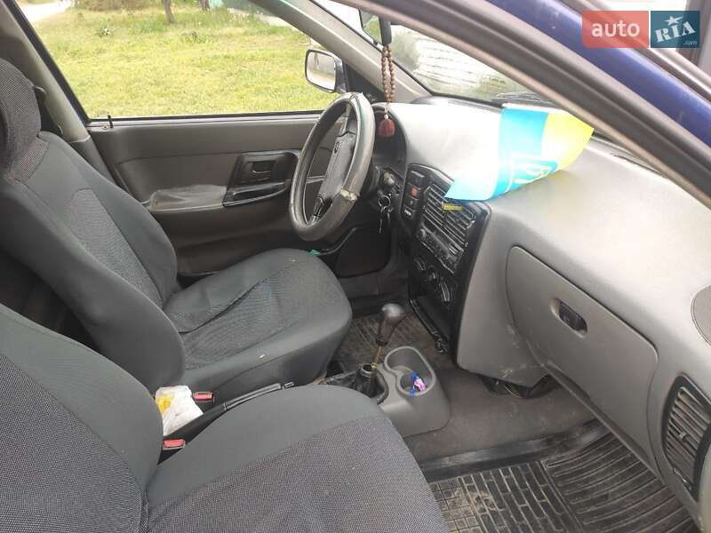 Пикап Volkswagen Caddy 2002 в Нежине