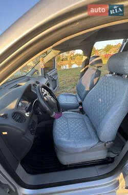 Минивэн Volkswagen Caddy 2010 в 