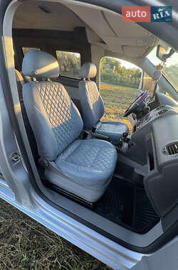 Минивэн Volkswagen Caddy 2010 в 