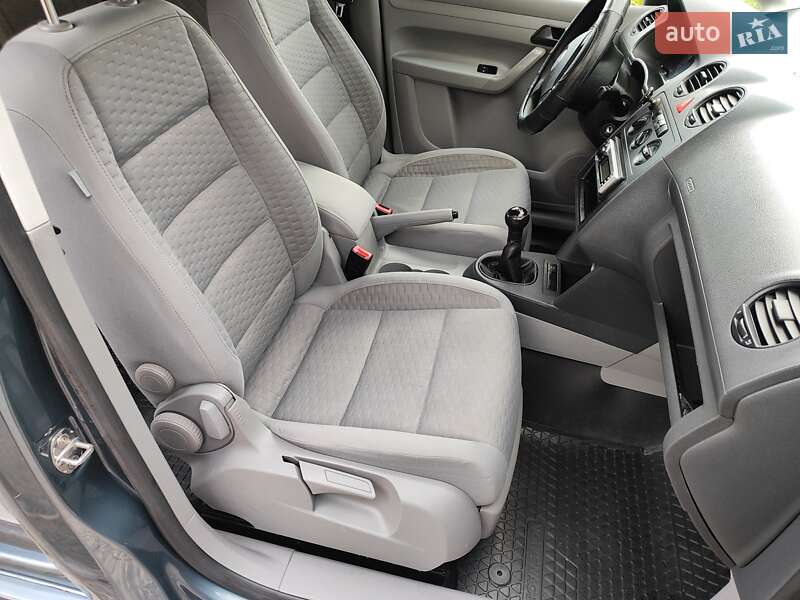 Минивэн Volkswagen Caddy 2008 в Трускавце