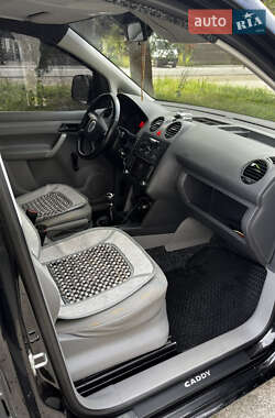 Грузовой фургон Volkswagen Caddy 2006 в 