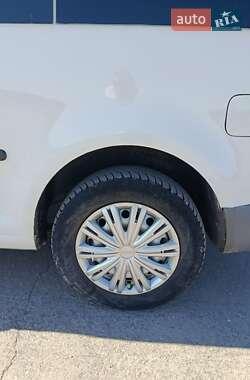 Минивэн Volkswagen Caddy 2005 в 